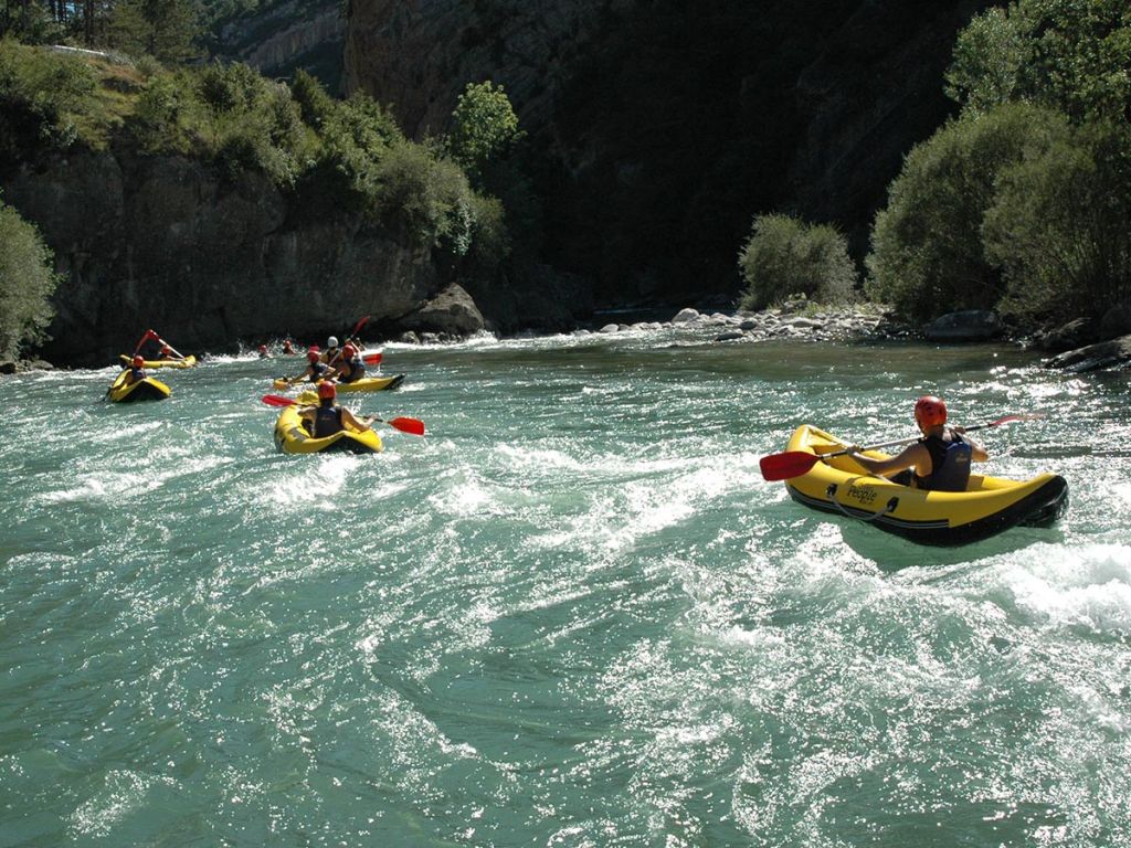 Canoas Río Ésera descenso guiado | Guías de Torla