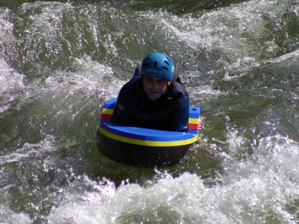 Hidrospeed Río Ésera en el Pirineo Aragonés | Guías de Torla Ordesa