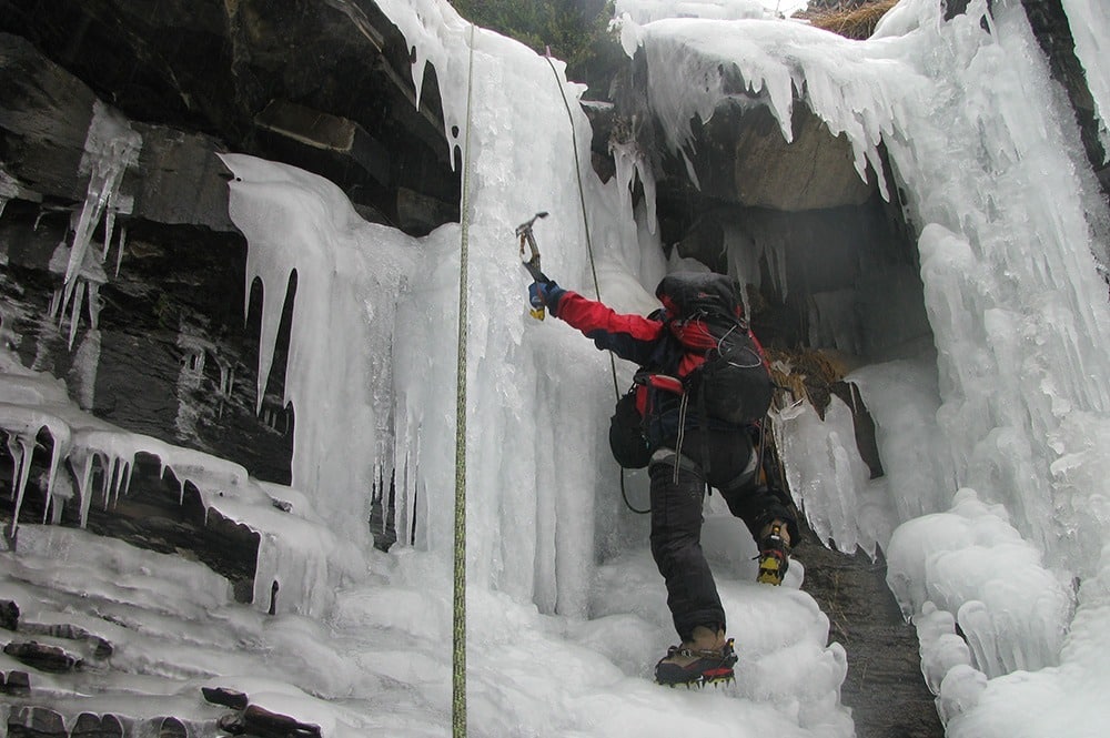 Escalada en hielo curso Guías de Torla