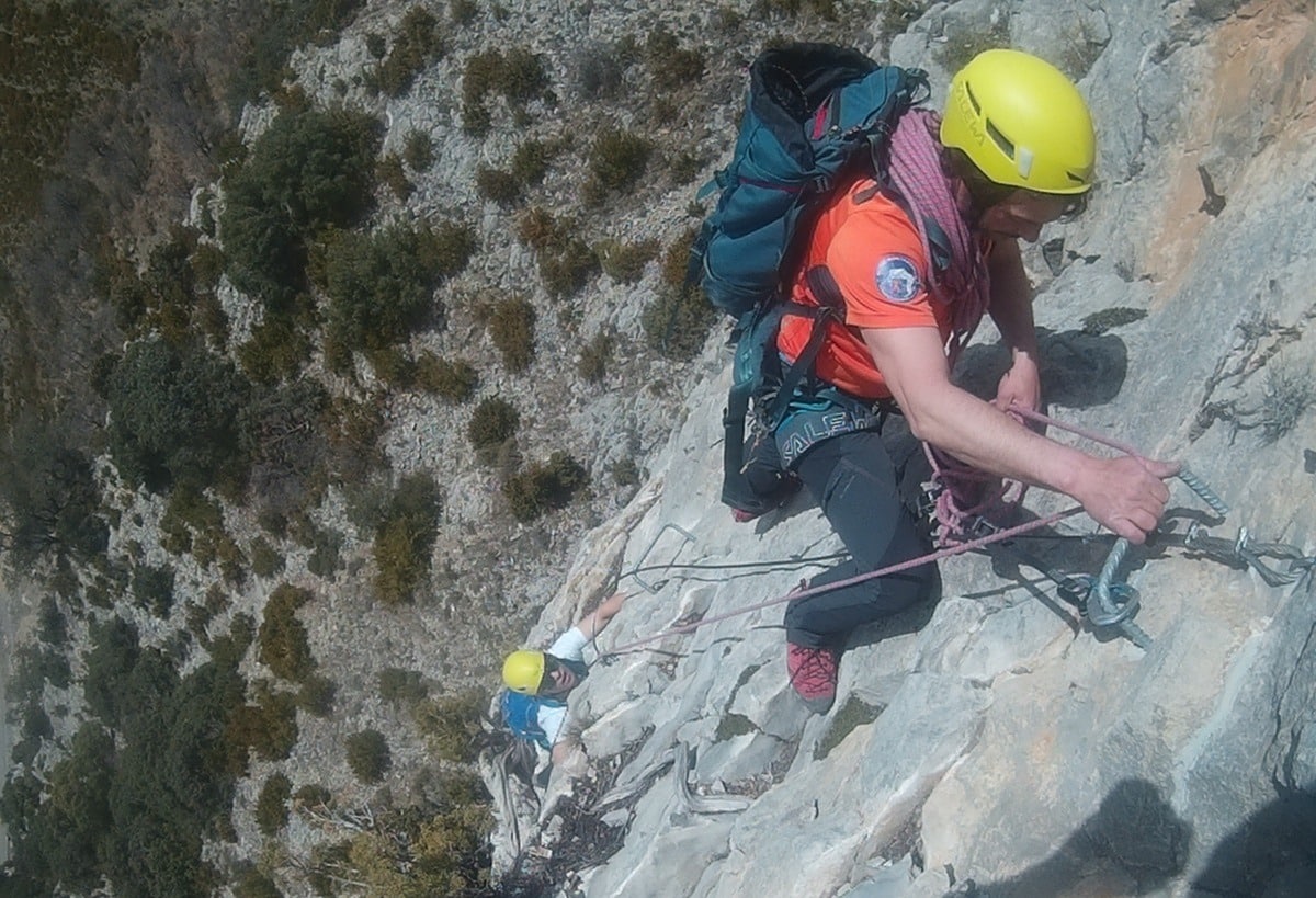 Header curso de ferratas 2 en el Pirineo Aragonés | Guías de Torla Ordesa