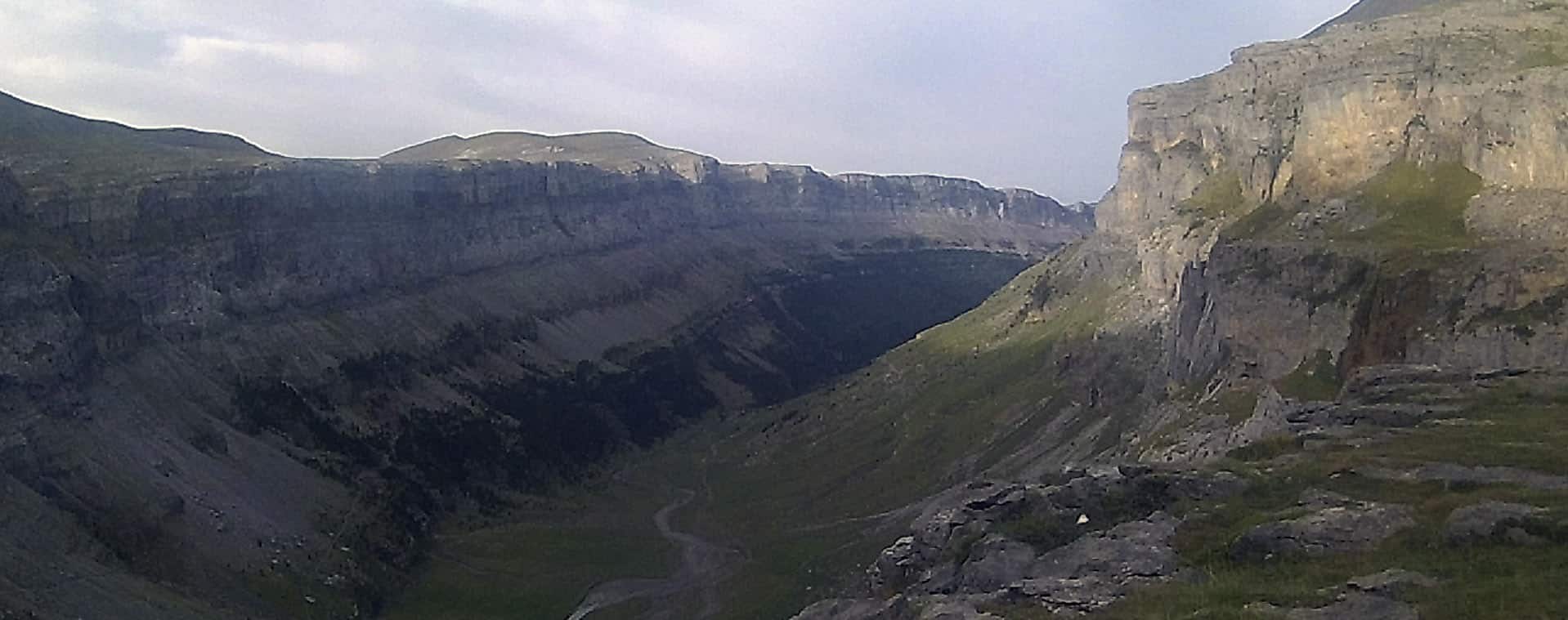 El macizo del Monte Perdido desde el circo de Soaso, en Ordesa