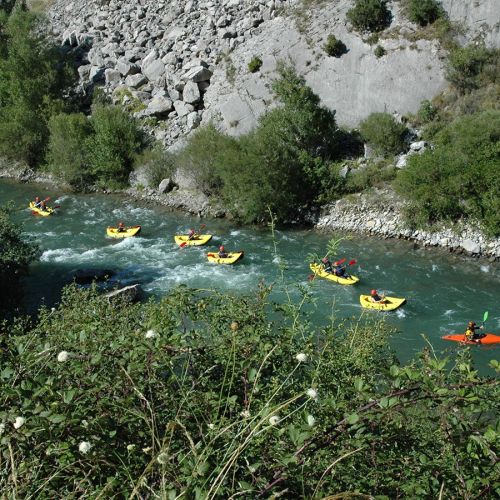 Canoas rio esera