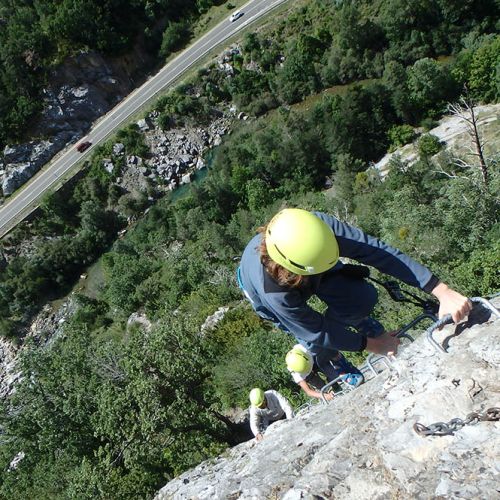 De todo vía ferrata santa elena en broto en el Pirineo Aragonés | Guías de Torla Ordesa